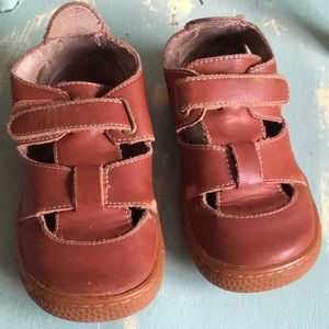 Livie & Luca | Little girl